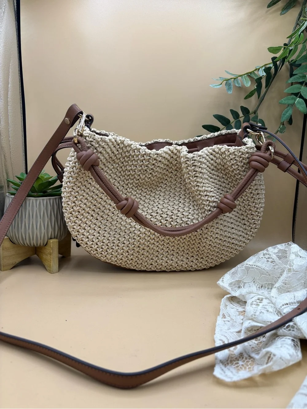 Kate Spade New York Pinch Straw Crossbody Bag
